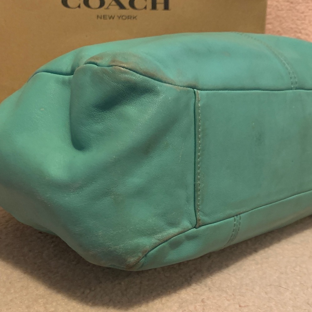 Coach Mint Green Leather Tote Shoulder Bag - Picture 6 of 16